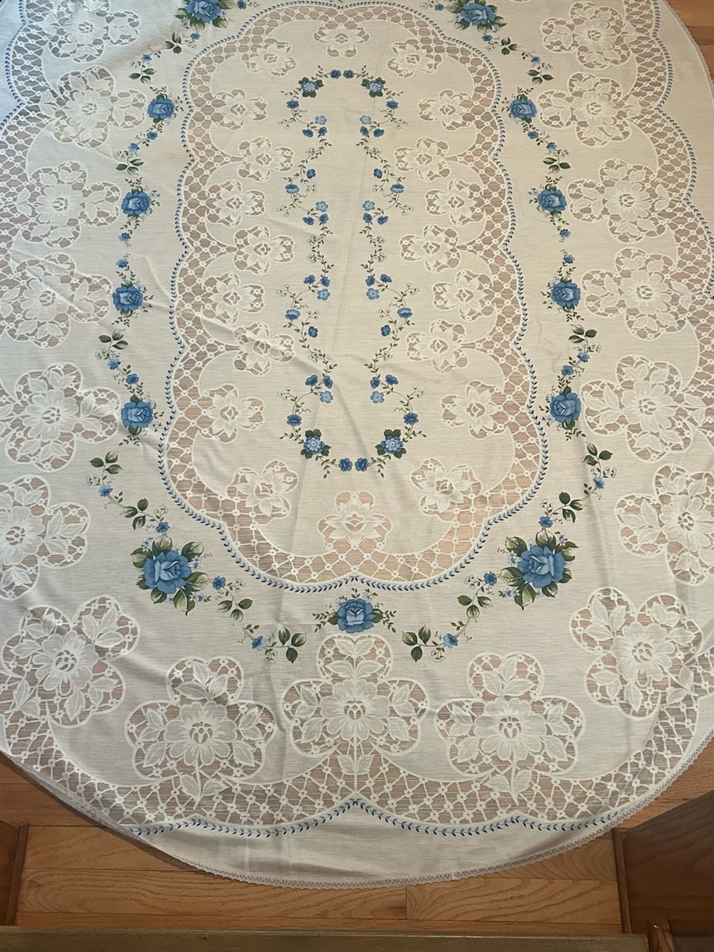 Vintage Oval Blue Rose Tablecloth – 94” x 65” – Lace Floral Design